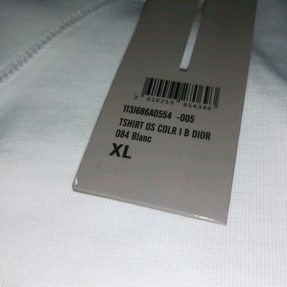 SOLD Christian Dior Flower Embroidered T shirr - Picture 4 of 4